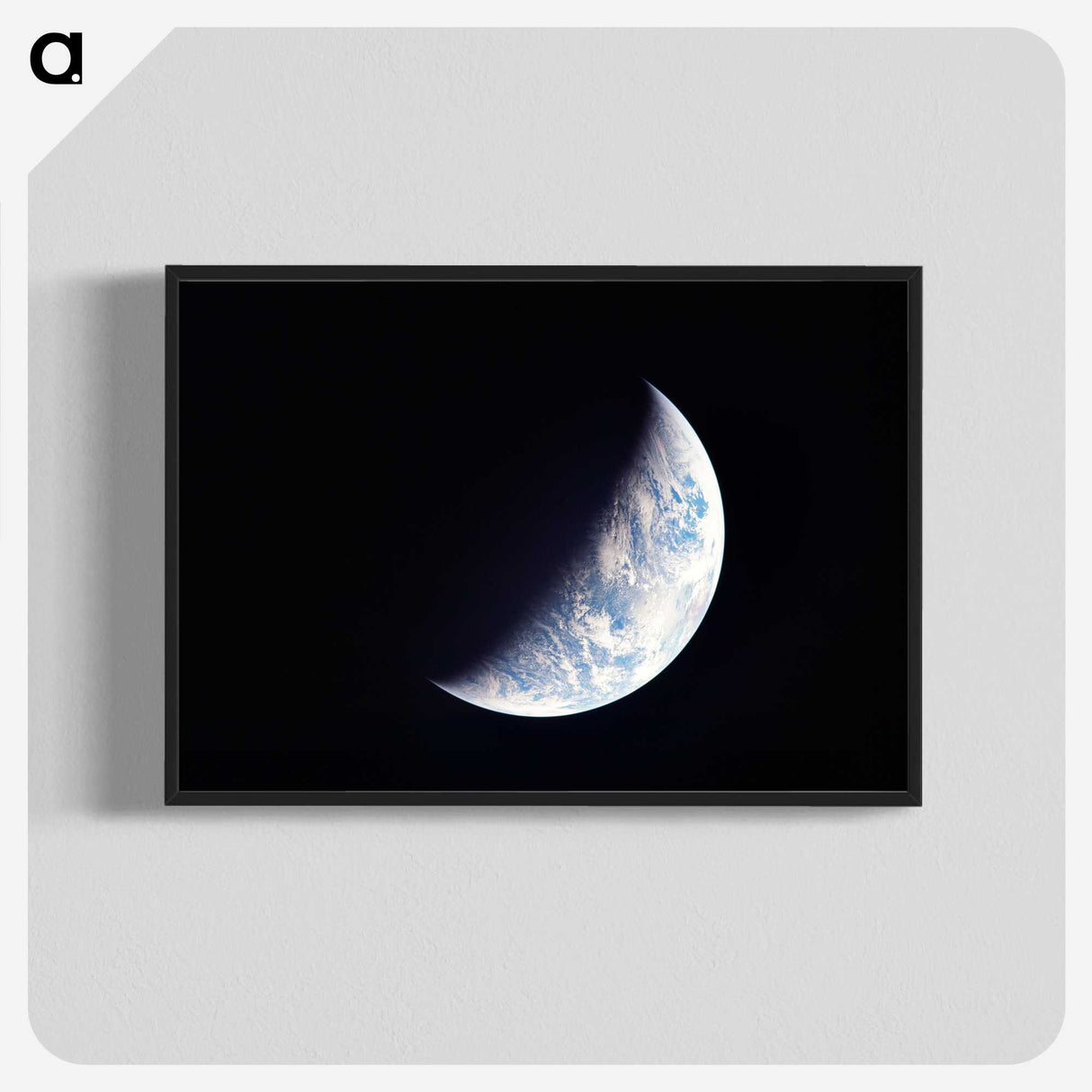 1-11_Apollo-Moon-Landing_blk-crop