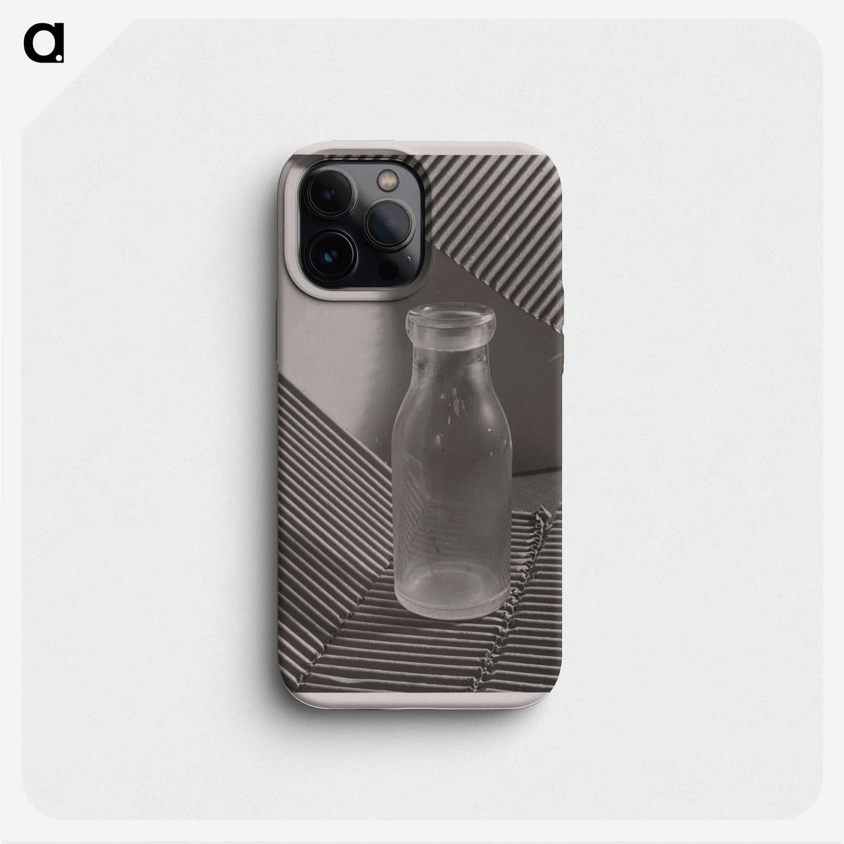 1-11_Milos-Dohnany_phone