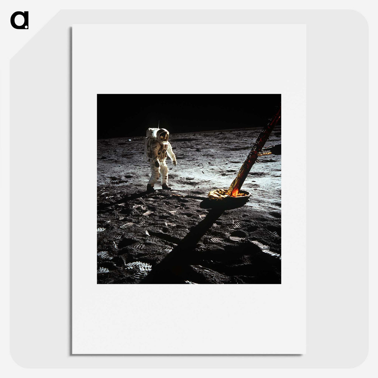 1-12_Apollo-Moon-Landing_picture