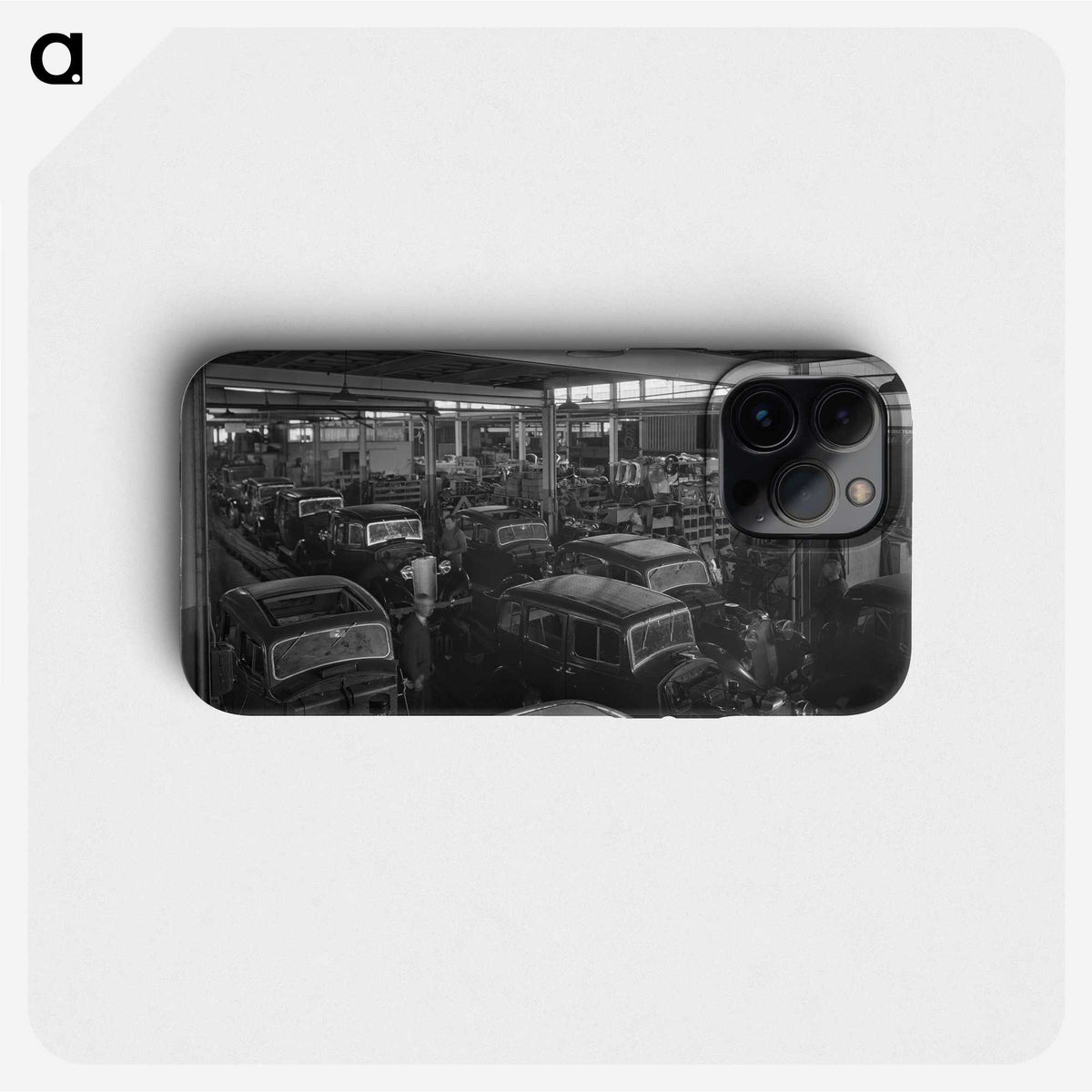 1-13_Gordon-Onslow-Hilbury-Burt_phone