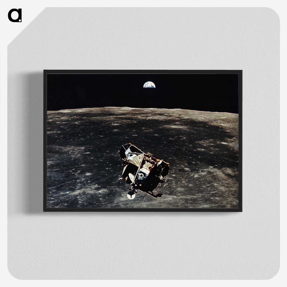 1-15_Apollo-Moon-Landing_blk-crop