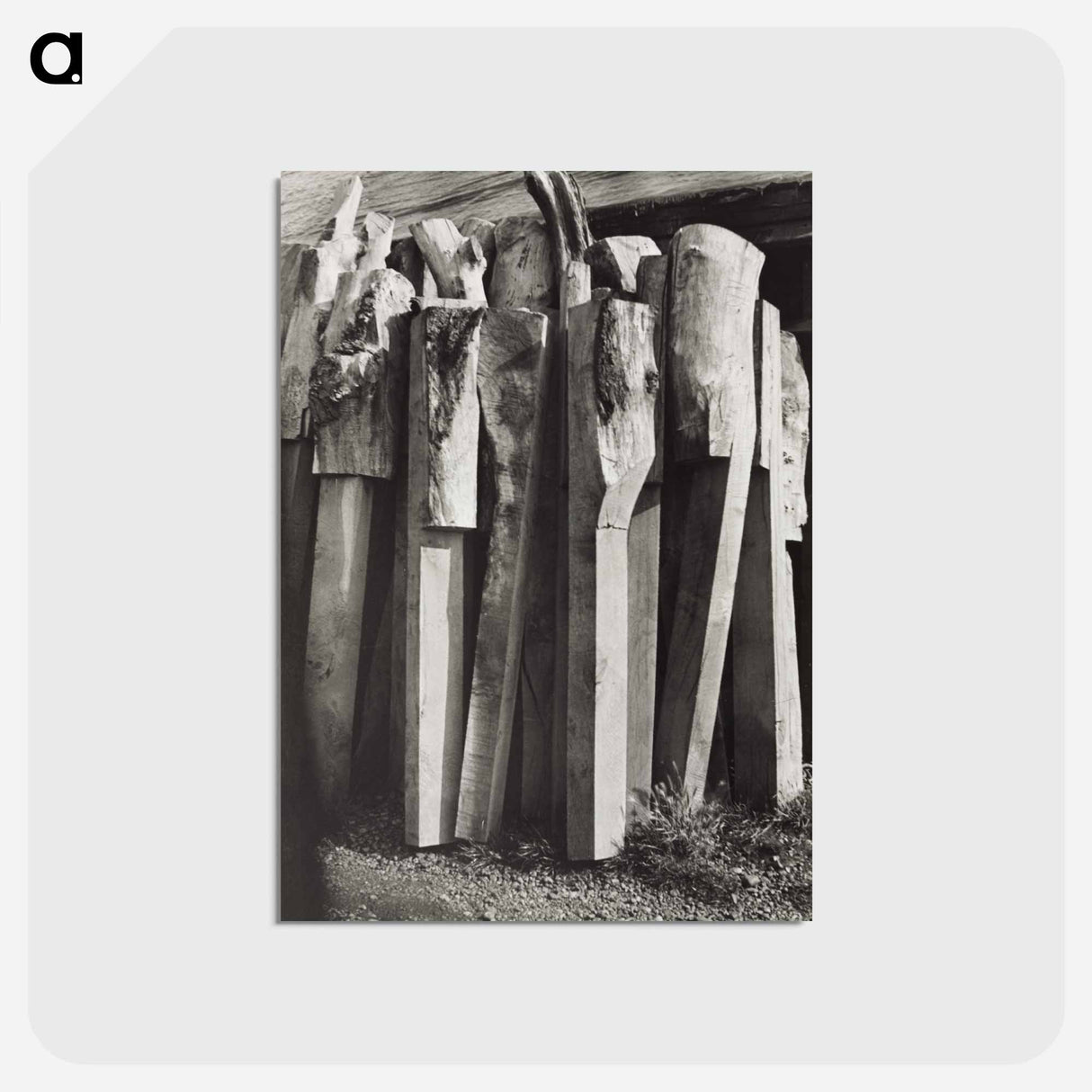 アートポストカード-Totems, Old Shipyard, Rye - ポール ナッシュ Postcard.