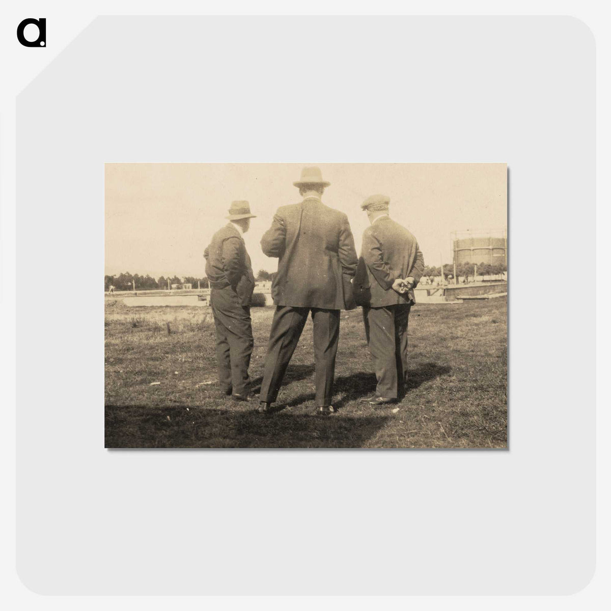 1-19_Gordon-Onslow-Hilbury-Burt_postcard