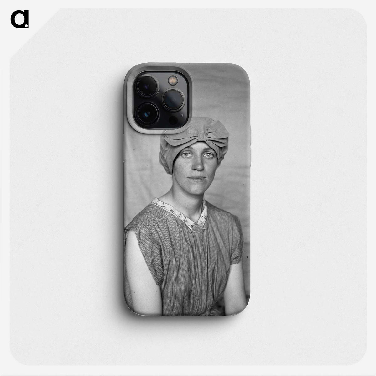 1-19_Leslie-Adkin_phone