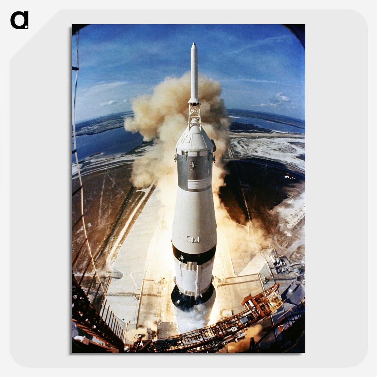 1-23_Apollo-Moon-Landing_picture-crop