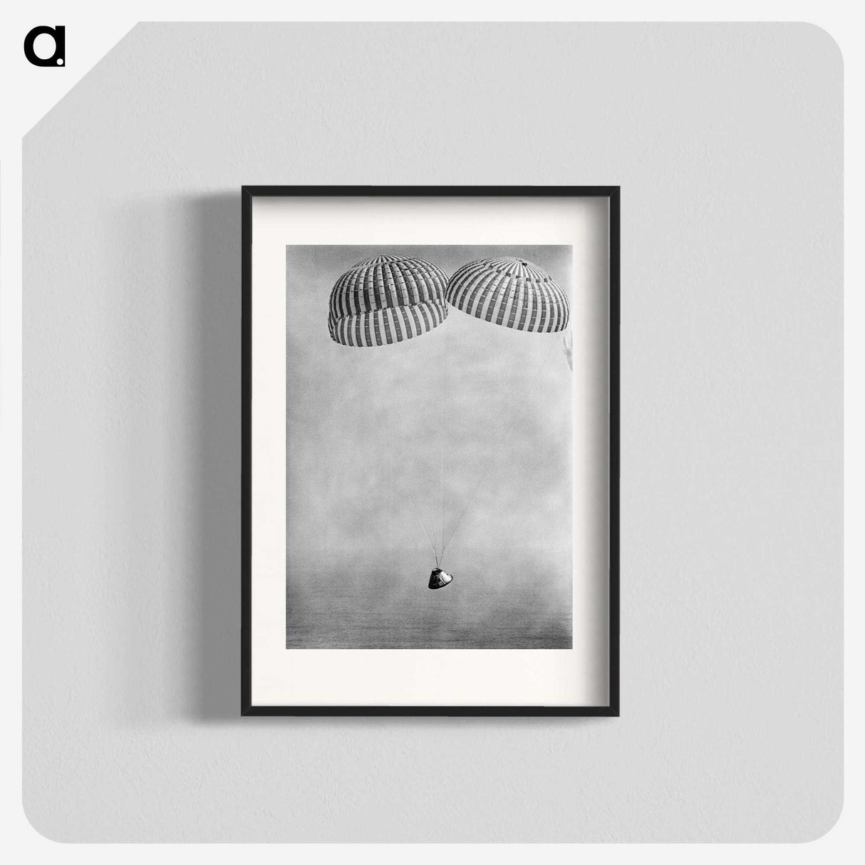 1-30_Apollo-Moon-Landing_blk