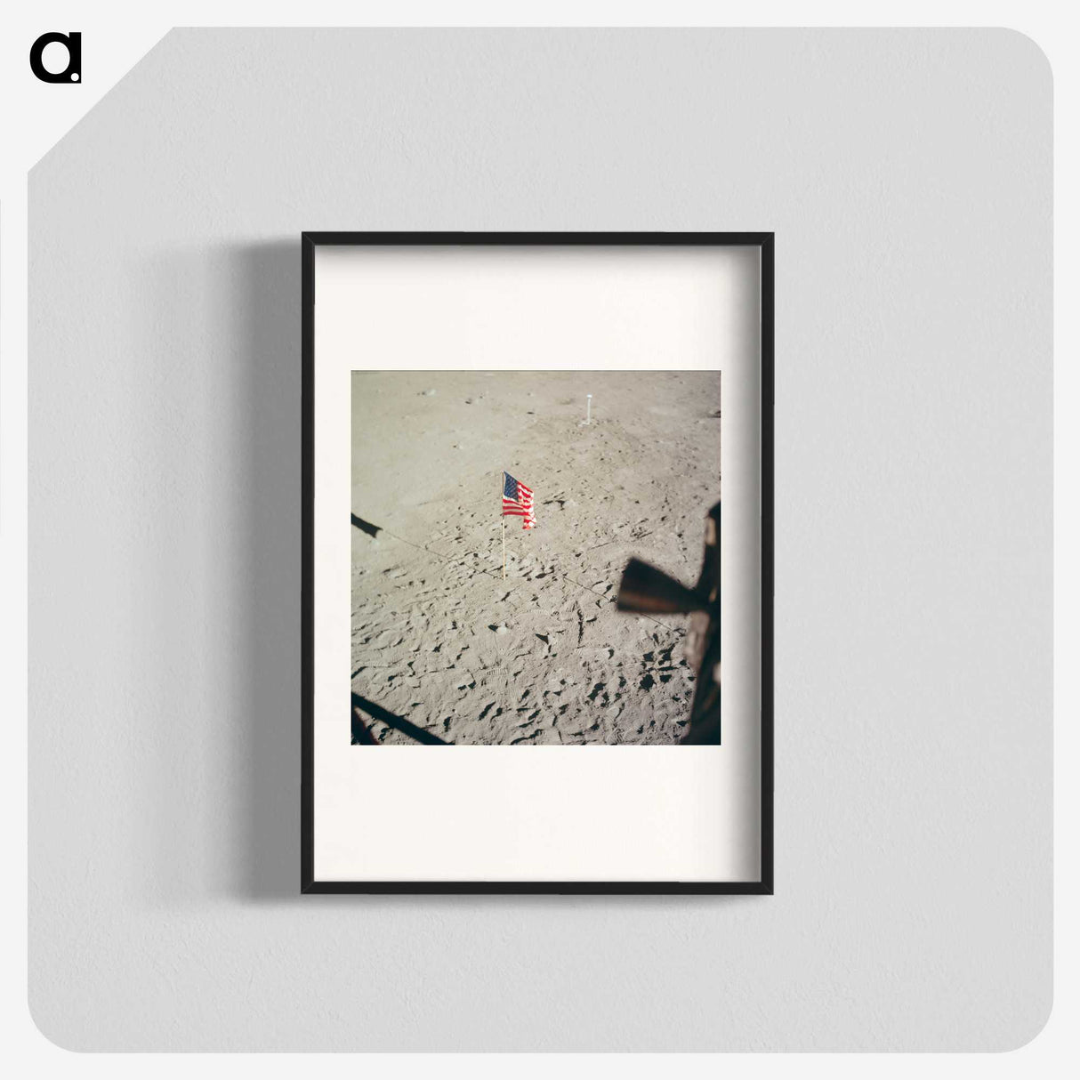 1-31_Apollo-Moon-Landing_blk