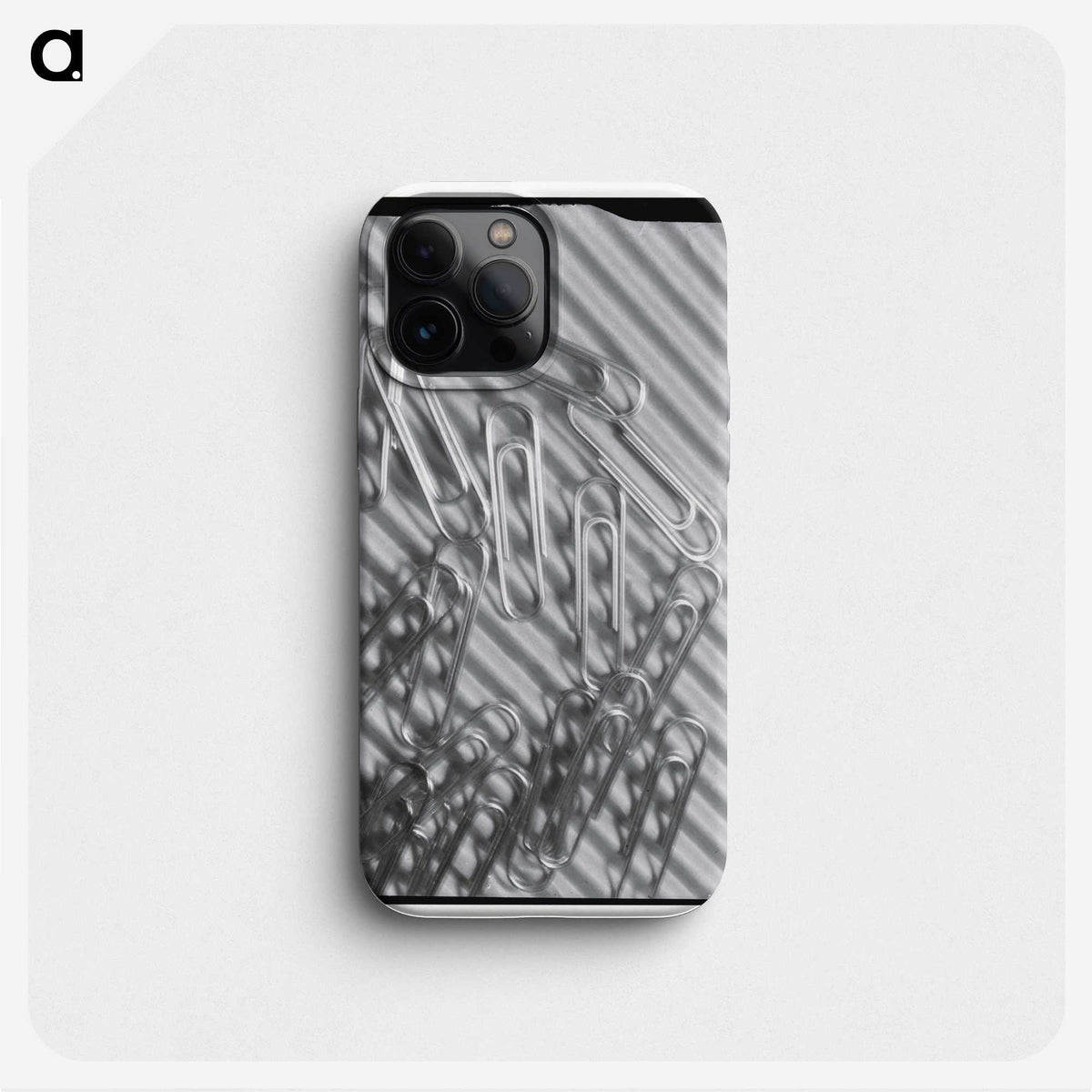 1-31_Milos-Dohnany_phone