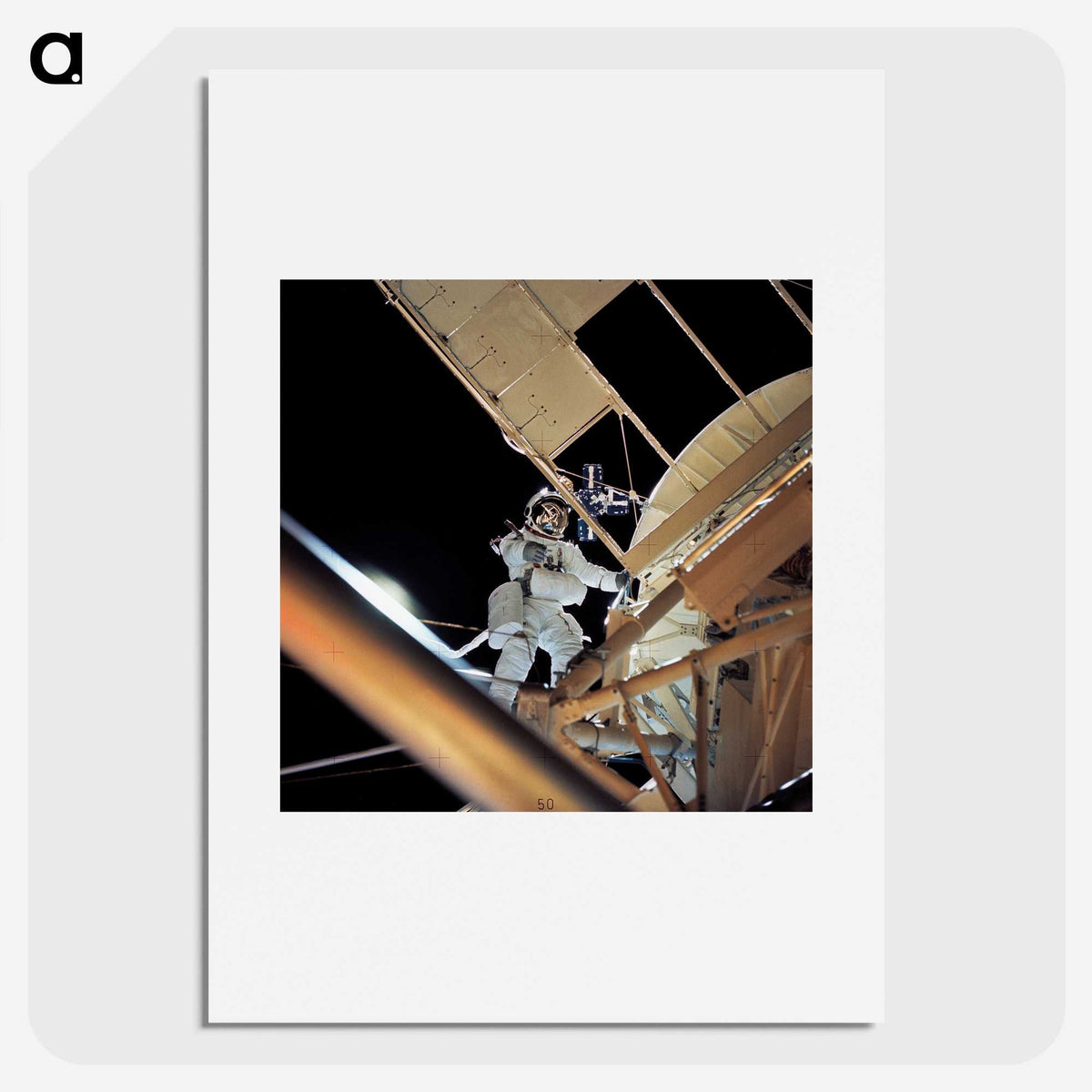1-36_Apollo-Moon-Landing_picture