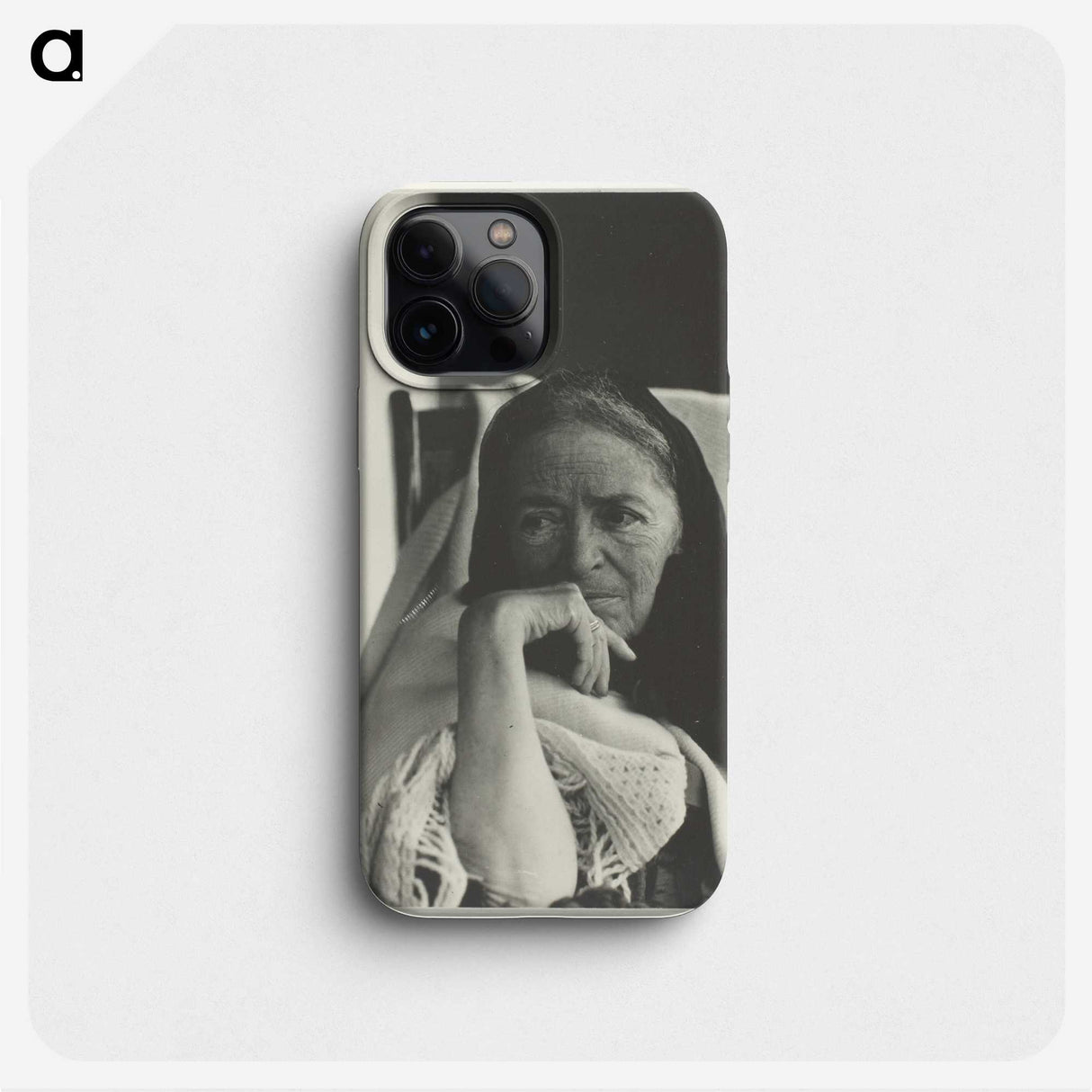 1-3_Alfred-Stieglitz_phone
