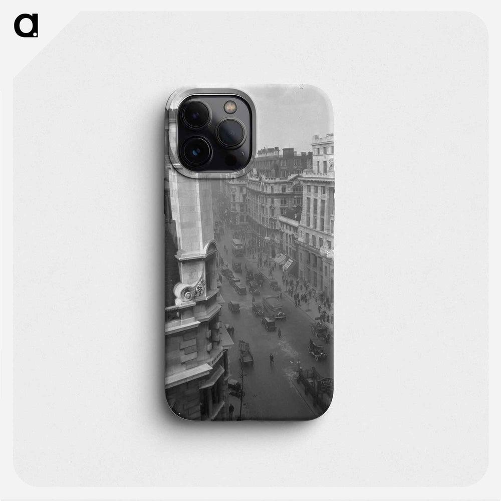 Kingsway from roof of Kingsway Wall, London - エリック リー ジョンソン Phone Case.