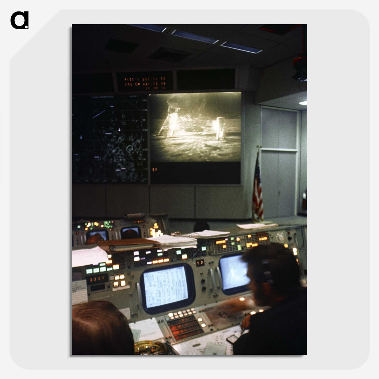 1-41_Apollo-Moon-Landing_picture-crop