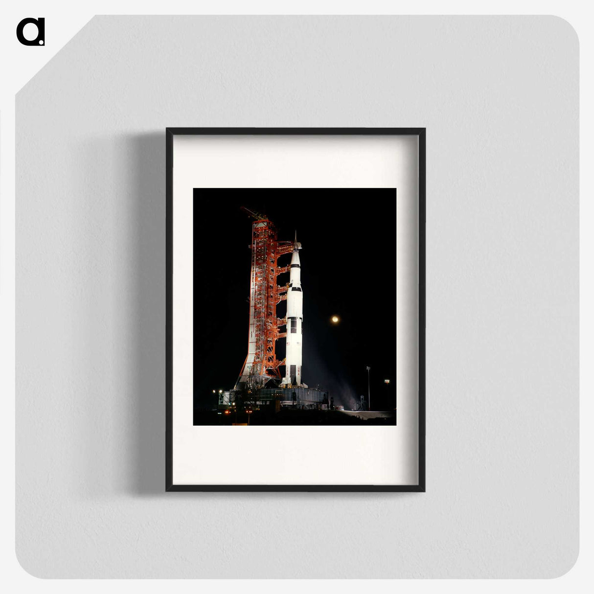 1-44_Apollo-Moon-Landing_blk