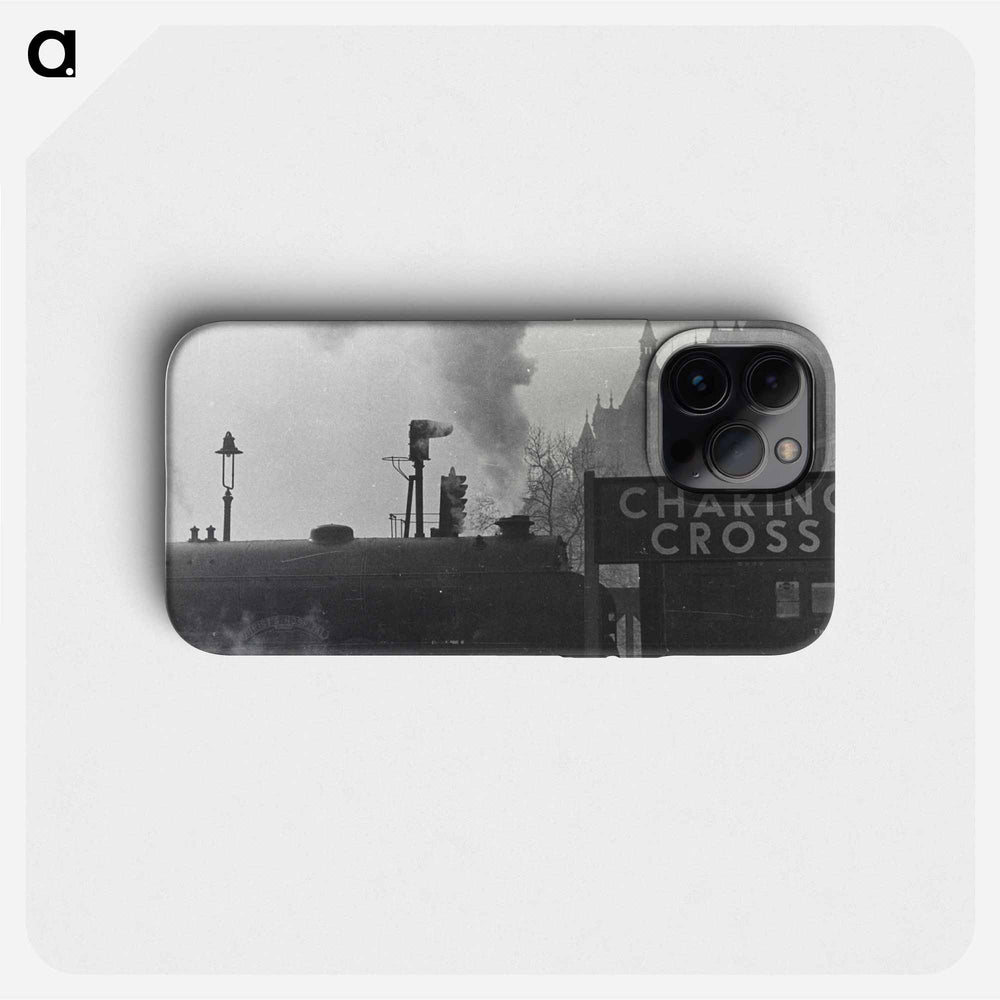 Train, Charing Cross, London - エリック リー ジョンソン Phone Case.