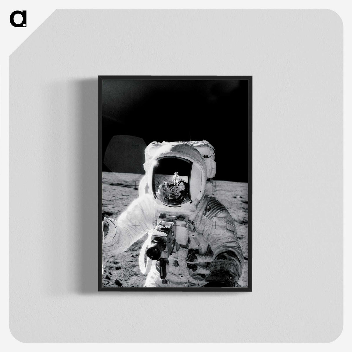 1-4_Apollo-Moon-Landing_blk-crop