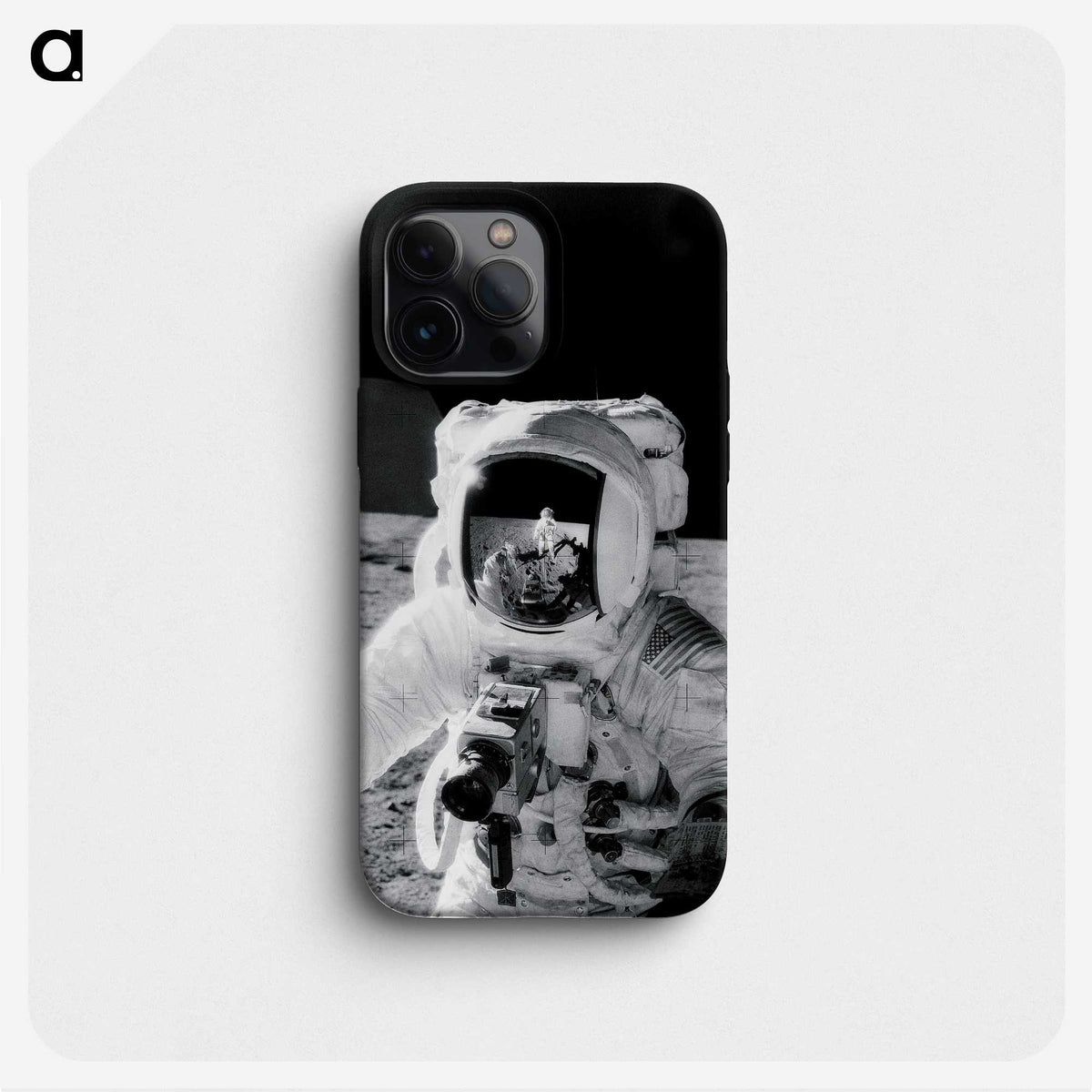 1-4_Apollo-Moon-Landing_phone