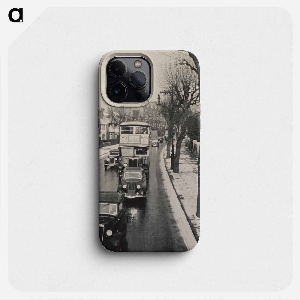 Snow, Belsize Park Road from top of bus - エリック リー ジョンソン Phone Case.