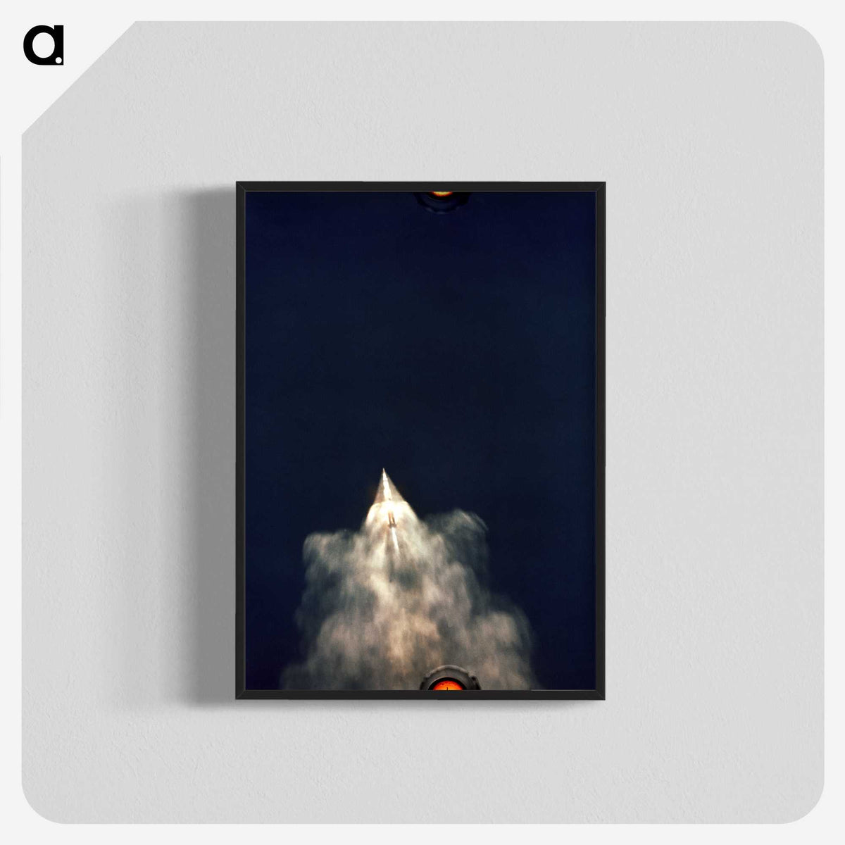 1-50_Apollo-Moon-Landing_blk-crop
