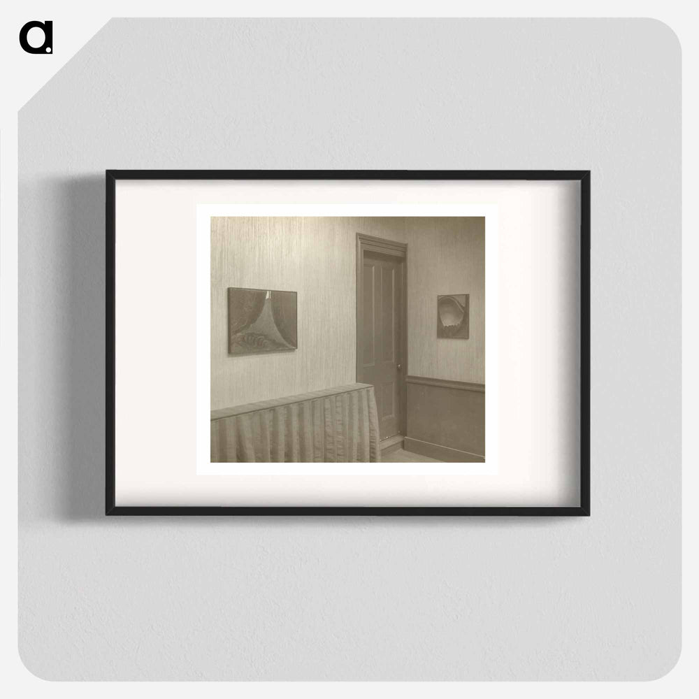 Room to Right - Wall to left looking straight ahead - アルフレッド スティーグリッツ Poster.