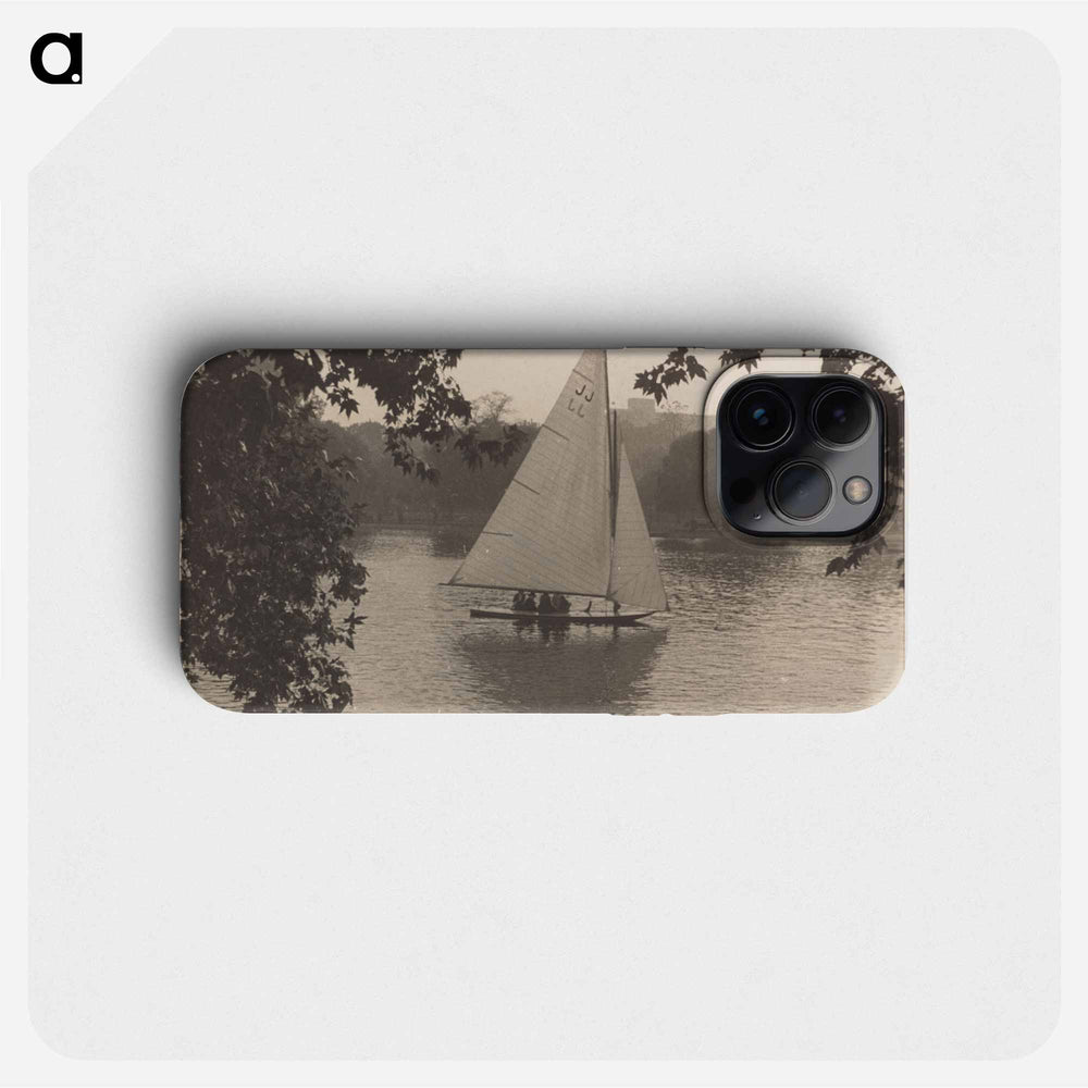 Sailing in central London - エリック リー ジョンソン Phone Case.