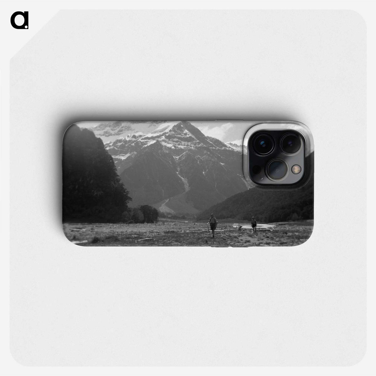 1-59_Leslie-Adkin_phone