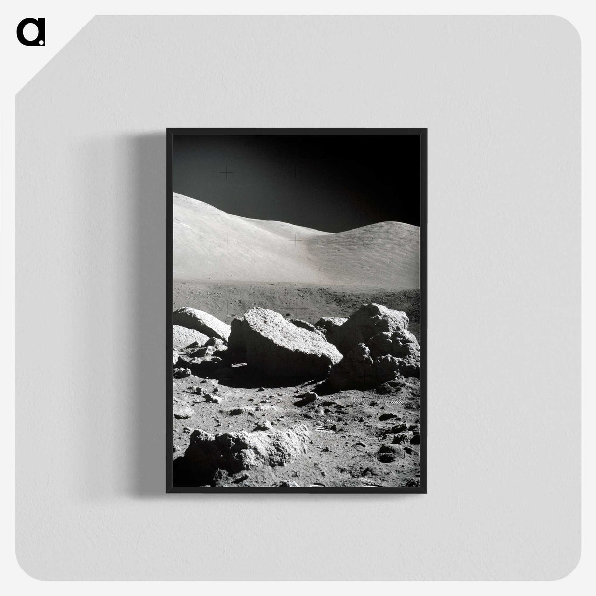 1-5_The-Moon_blk-crop