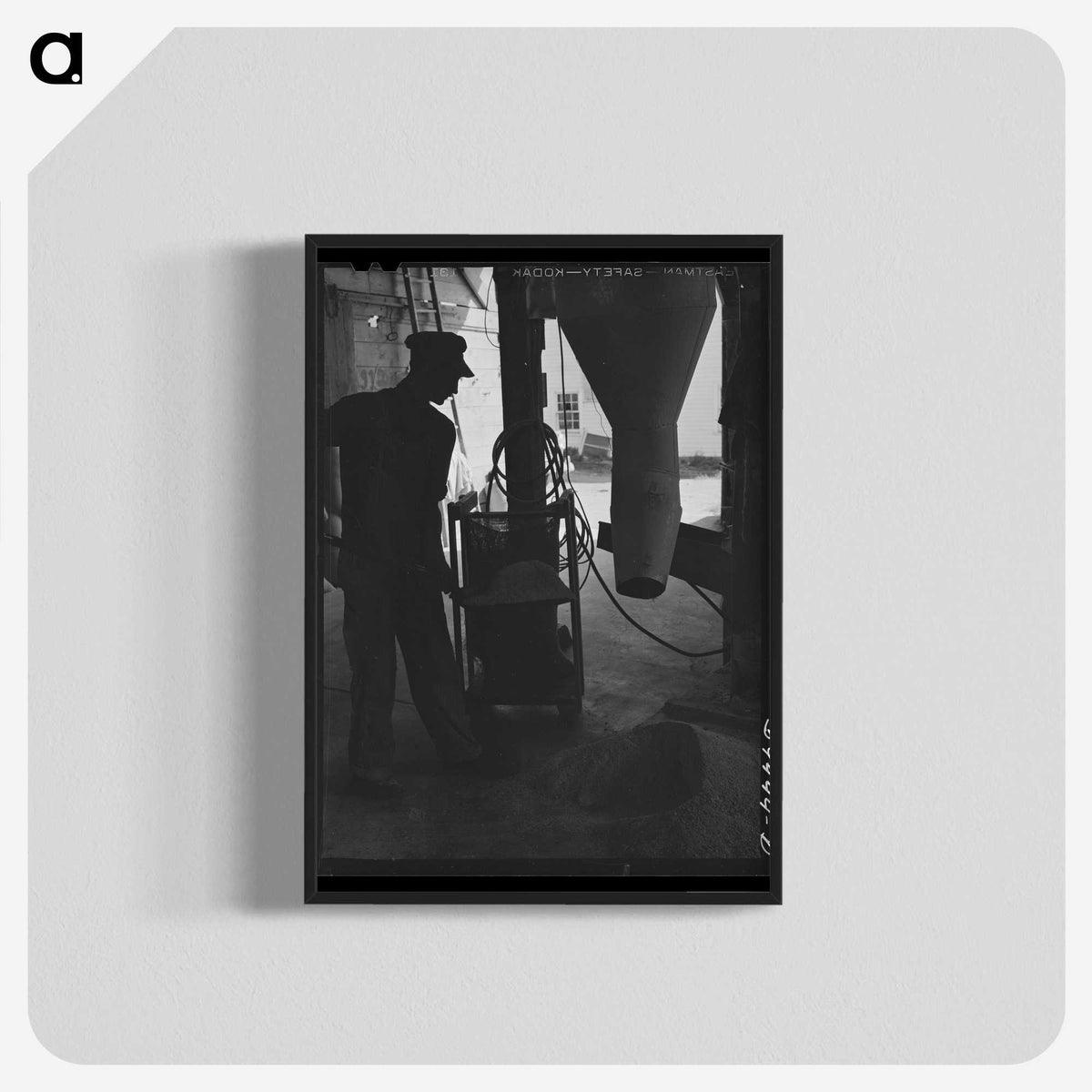 1-61_Marion-Post-Wolcott_blk-crop