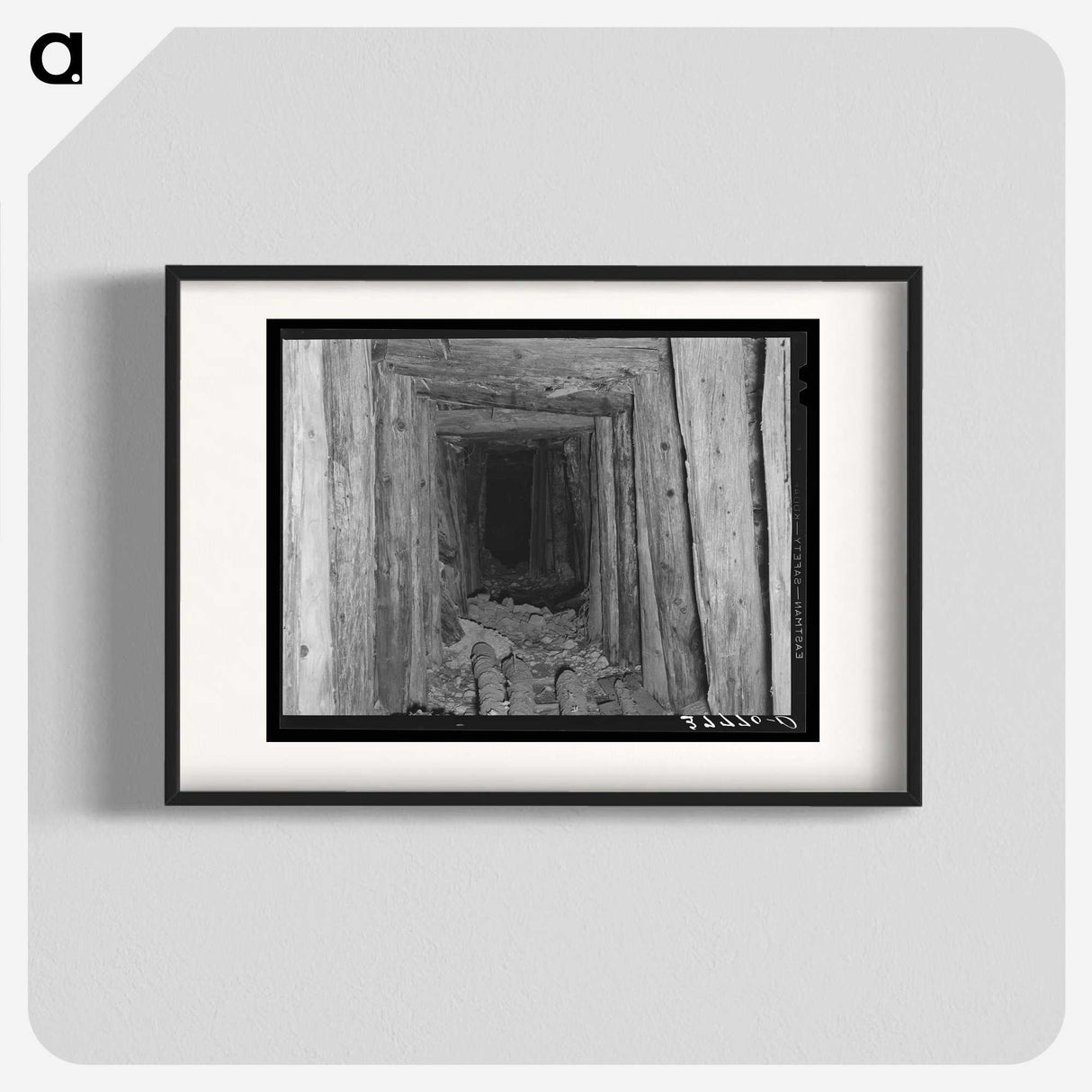 1-70_Russell-Lee_blk