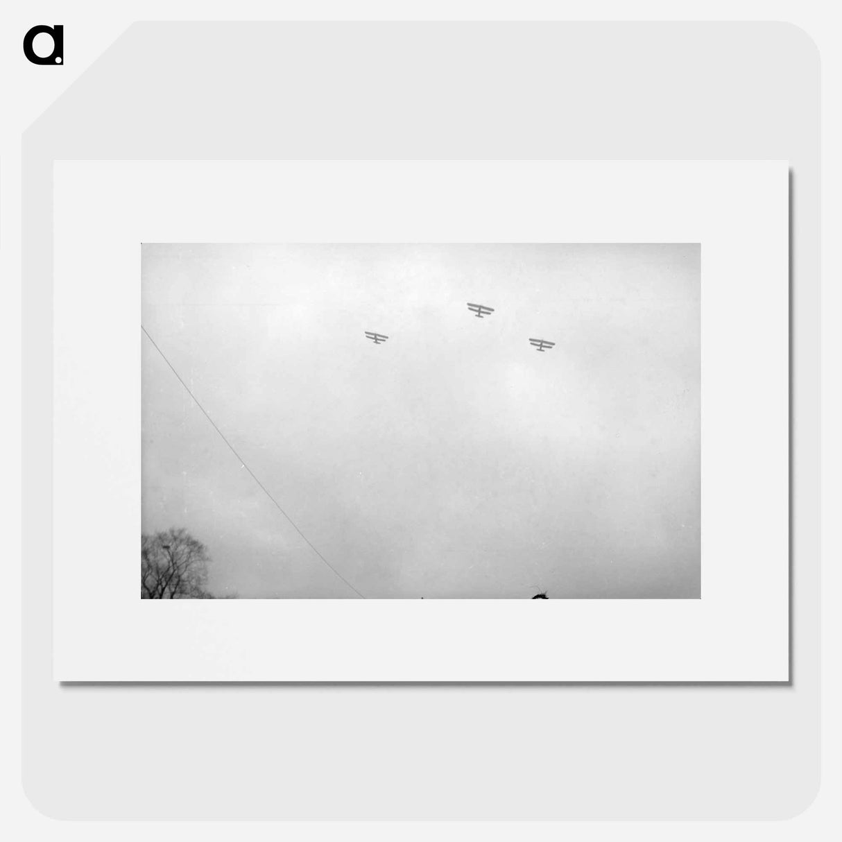 アートポスター-Airplanes in flight above Hendon, London - エリック リー ジョンソン Poster.
