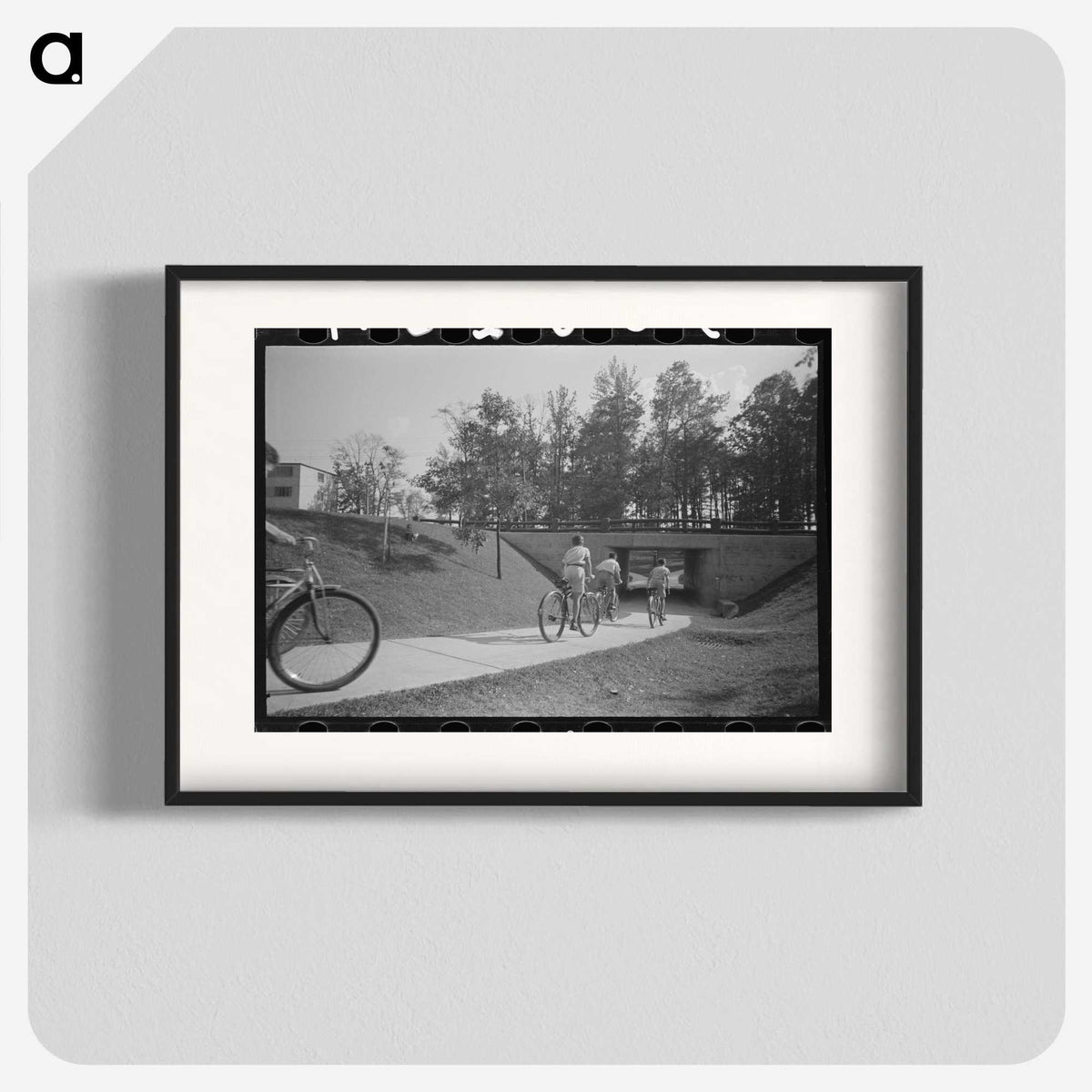 1-79_Marion-Post-Wolcott_blk