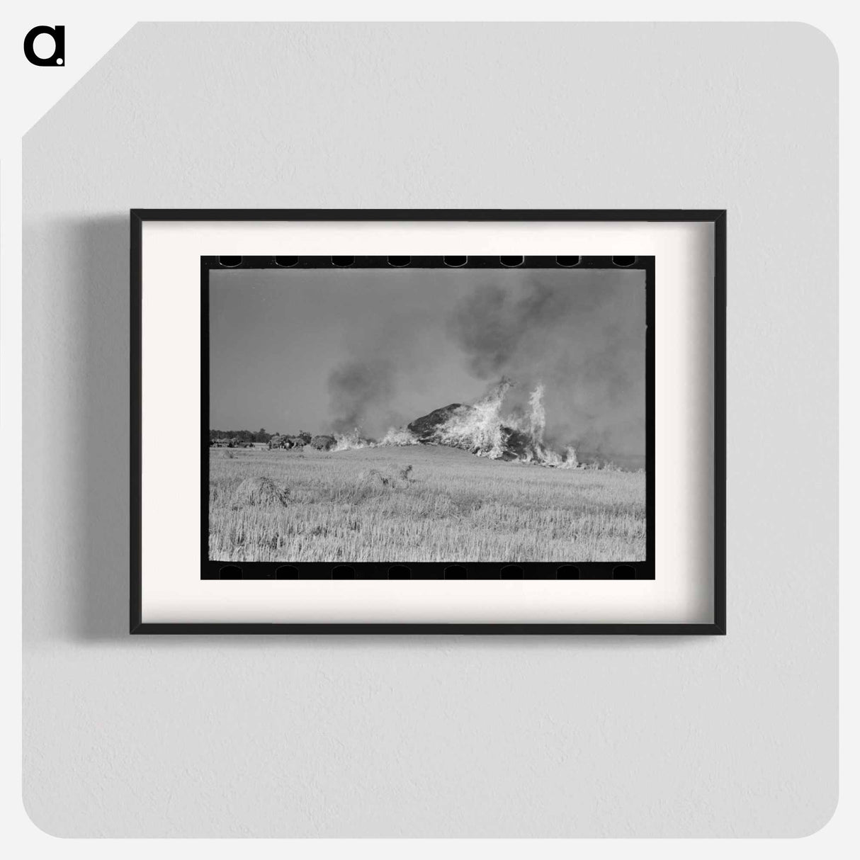 アートポスター-Burning Straw Stack
- ラッセル リー Poster.
