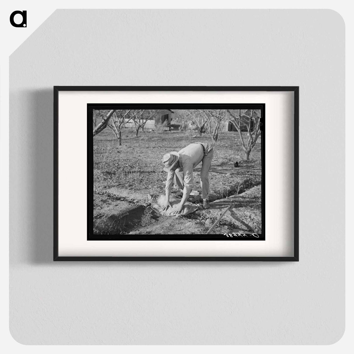 アートポスター-Banking Irrigation Ditches
- ラッセル リー Poster.