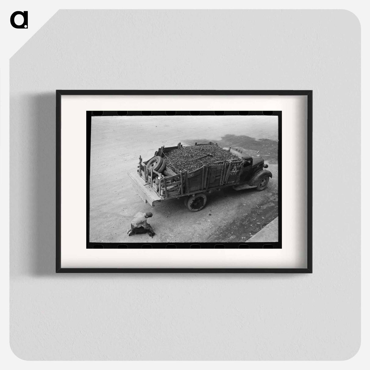 アートポスター-Unloading Gravel
- ラッセル リー Poster.