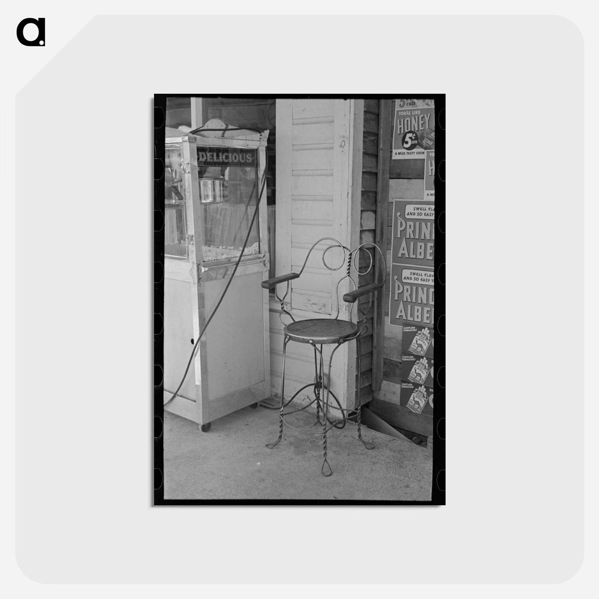 アートポストカード-Old Chair, Cook, Minnesota
- ラッセル リー Postcard.