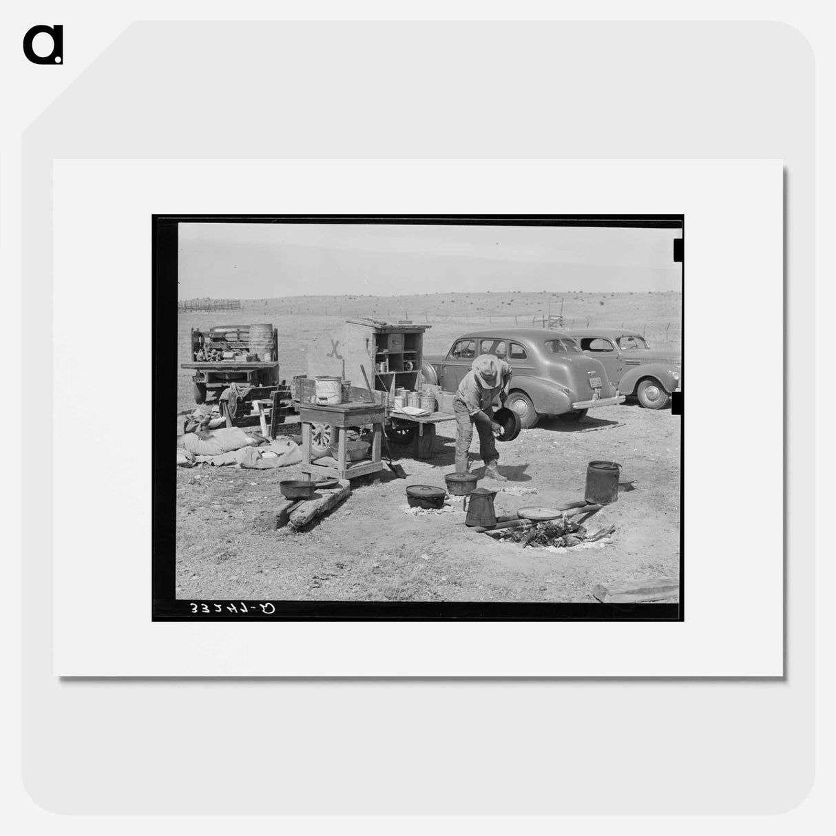 アートポスター-Camp Cook, Marfa, Texas
- ラッセル リー Poster.