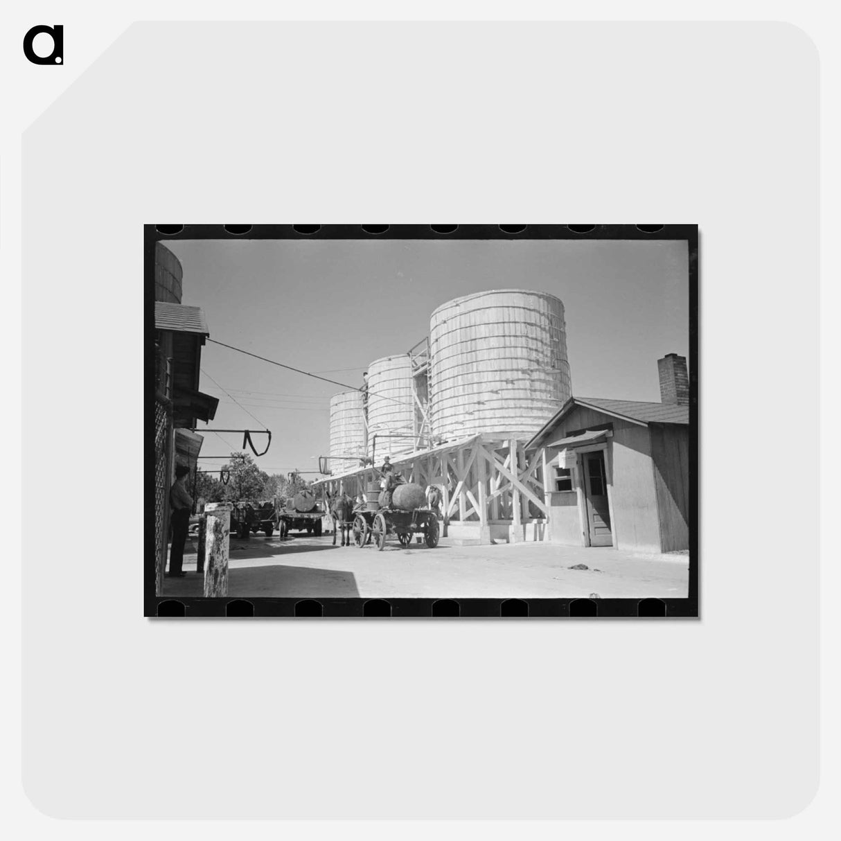 アートポストカード-Farmers Leaving Liquid Feed Loading Station
- ラッセル リー Postcard.