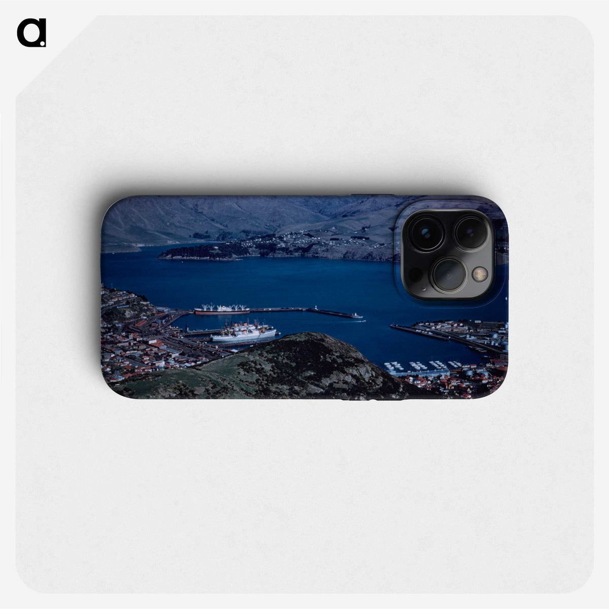 2-37_Leslie-Adkin_phone