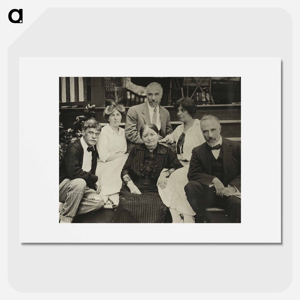 Untitled (Stieglitz, Agnes, mother Hedwig, Julius, Selma, and Lee on Oaklawn steps) - アルフレッド スティーグリッツ Poster.