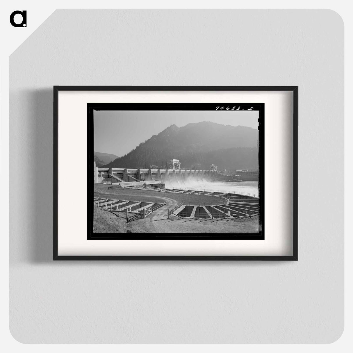 アートポスター-Bonneville Dam and Fish Ladders
- ラッセル リー Poster.