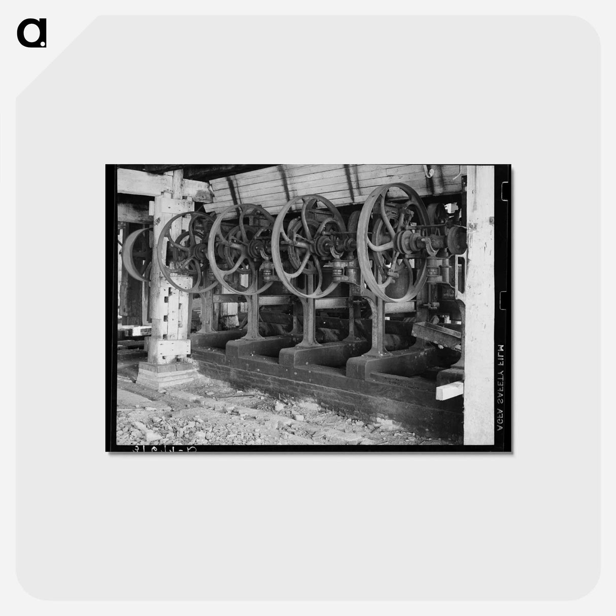 アートポストカード-Abandoned Sugar Mill Machinery
- ラッセル リー Postcard.