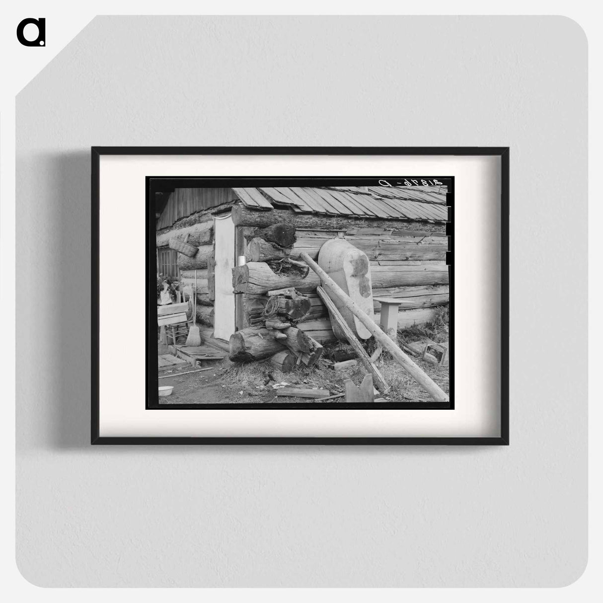 アートポスター-Bathrooms are scarce. Farm of ex mill-worker. Bonner County, Idaho. - ドロテア ラング Poster.