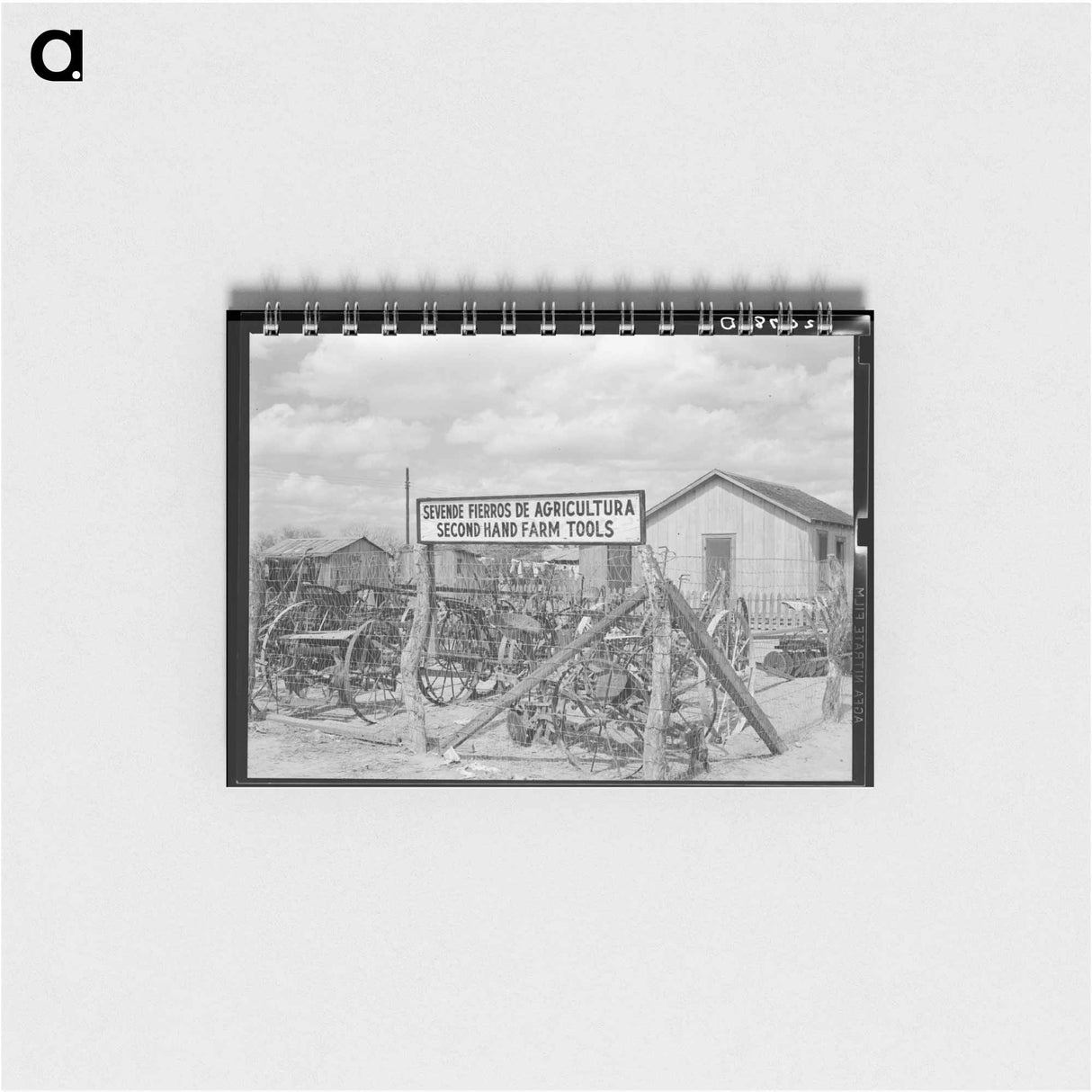 アートメモ帳-Farm Machinery Yard
- ラッセル リー Memo.