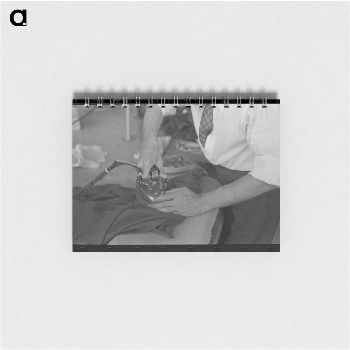 アートメモ帳-Presser's Hands
- ラッセル リー Memo.