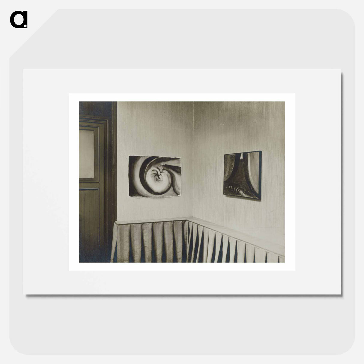 Room to Right - Facing door - アルフレッド スティーグリッツ Poster.