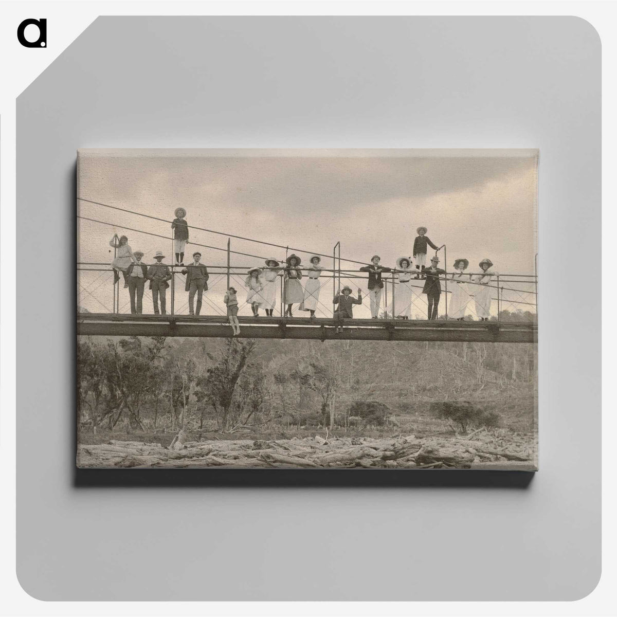 3-33_Leslie-Adkin_canvas
