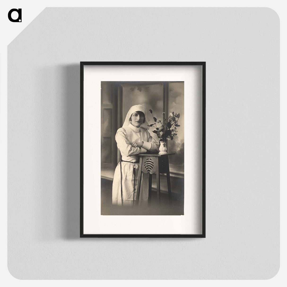 アートポスター-Nurse with a Vase of Flowers
- 国立医学図書館 Poster.