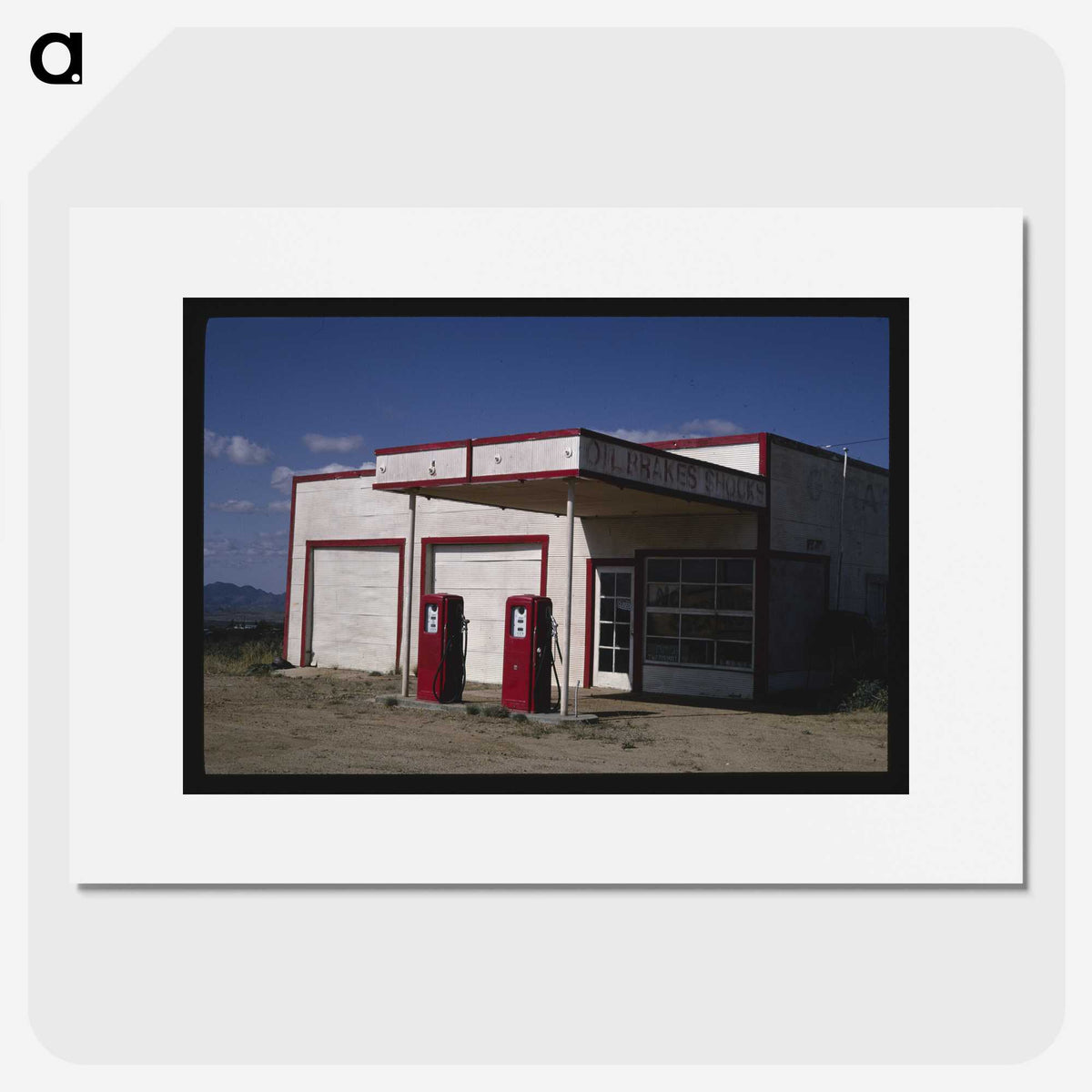 3-82_John-Margolies_picture