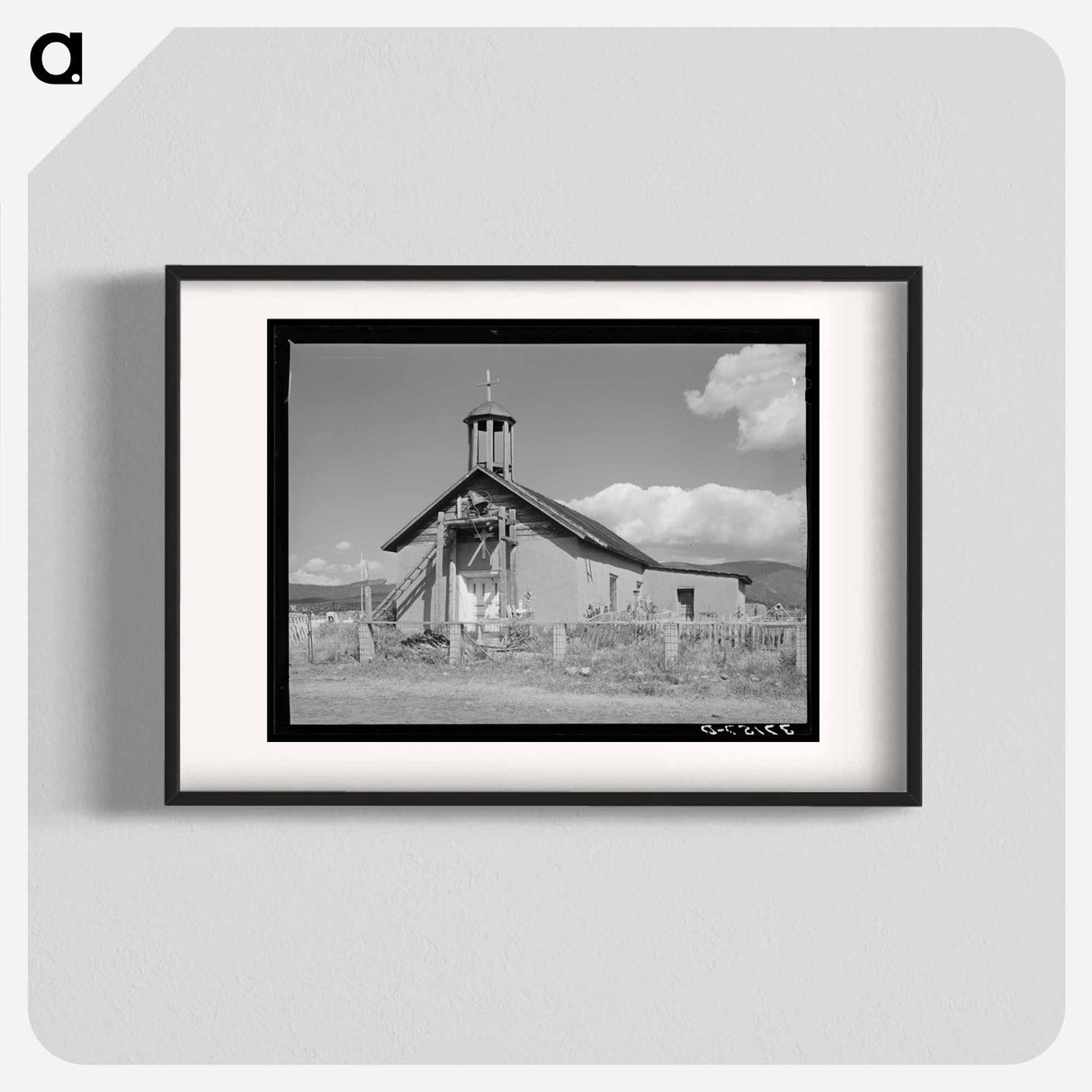 アートポスター-Catholic Church at Llano de San Juan
- ラッセル リー Poster.