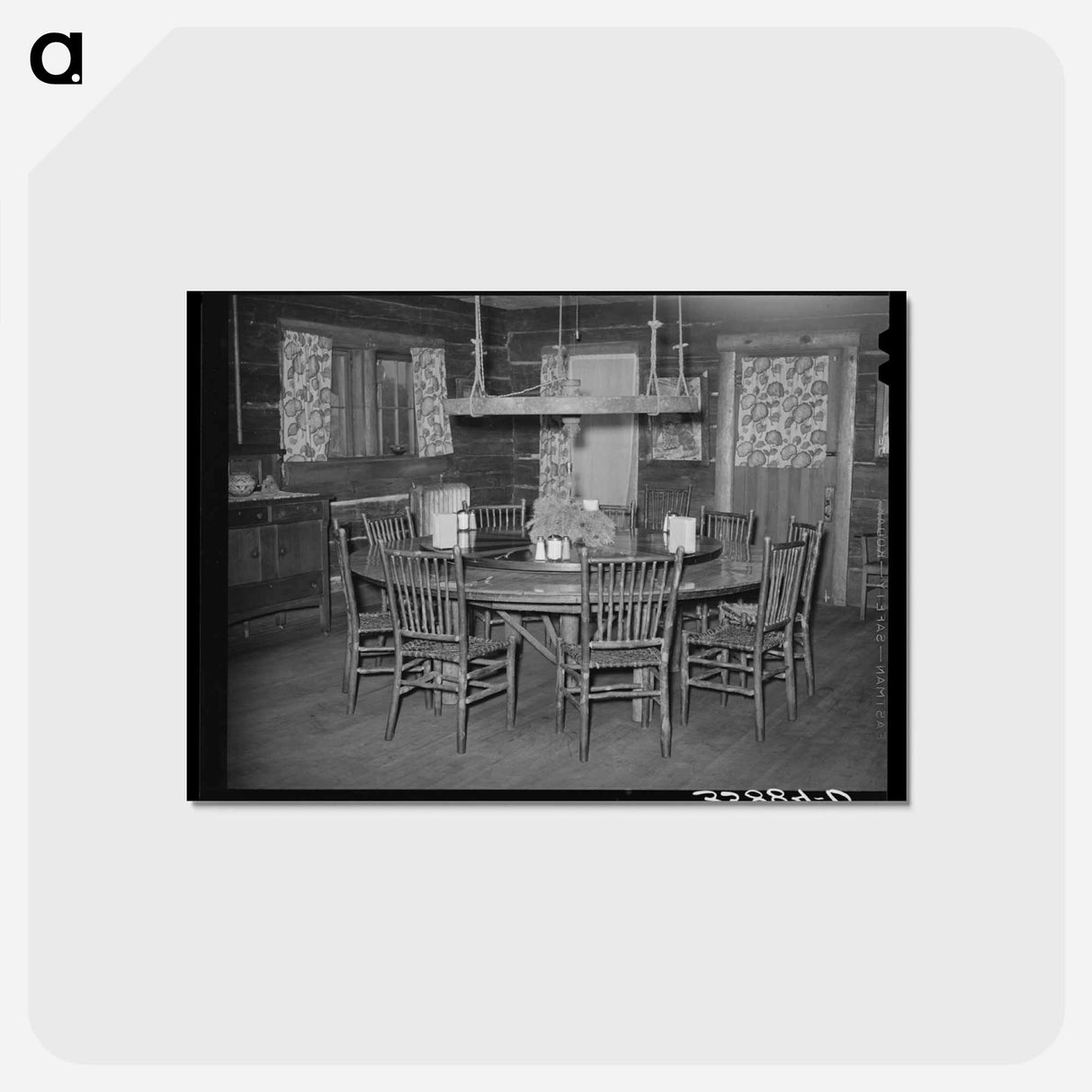 アートポストカード-Revolving Table, Navajo Lodge
- ラッセル リー Postcard.