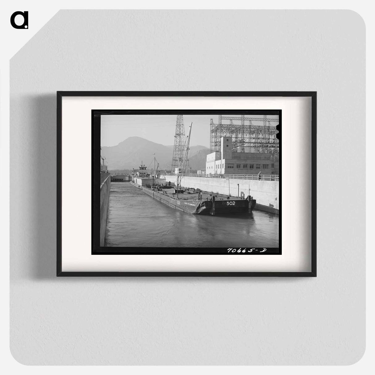 アートポスター-Boat and Gasoline Barge in Navigation Locks
- ラッセル リー Poster.